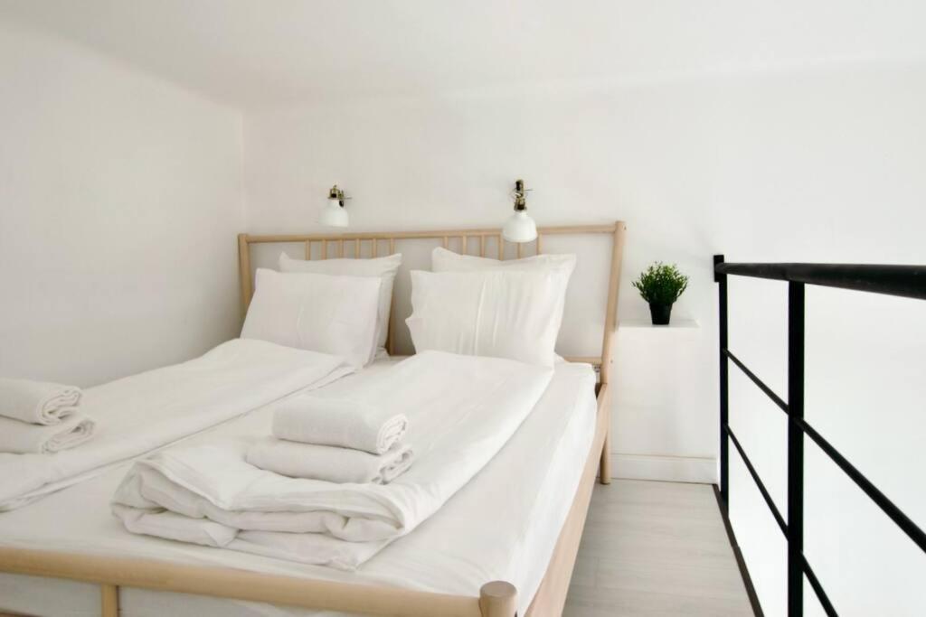 Apartment Standard By Hi5- Tolnai Lajos Budapest